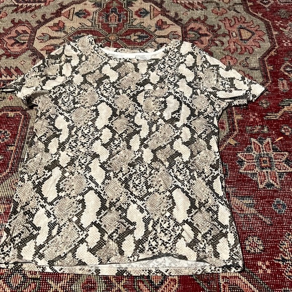 H&M Cotton t-shirt - Picture 1 of 5